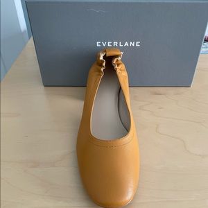 NIB Everlane The Day Heel size 8.5
